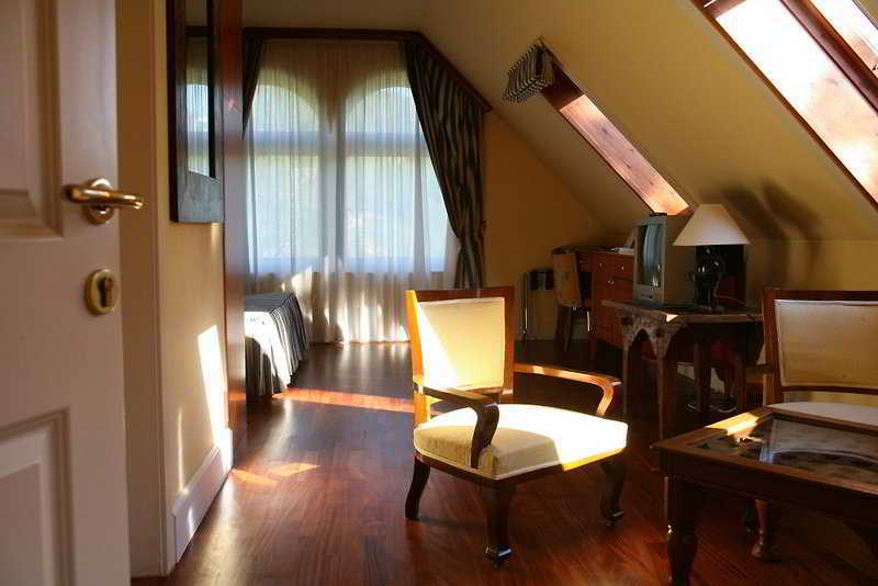 Uhu Villa Suites Budapest Værelse billede